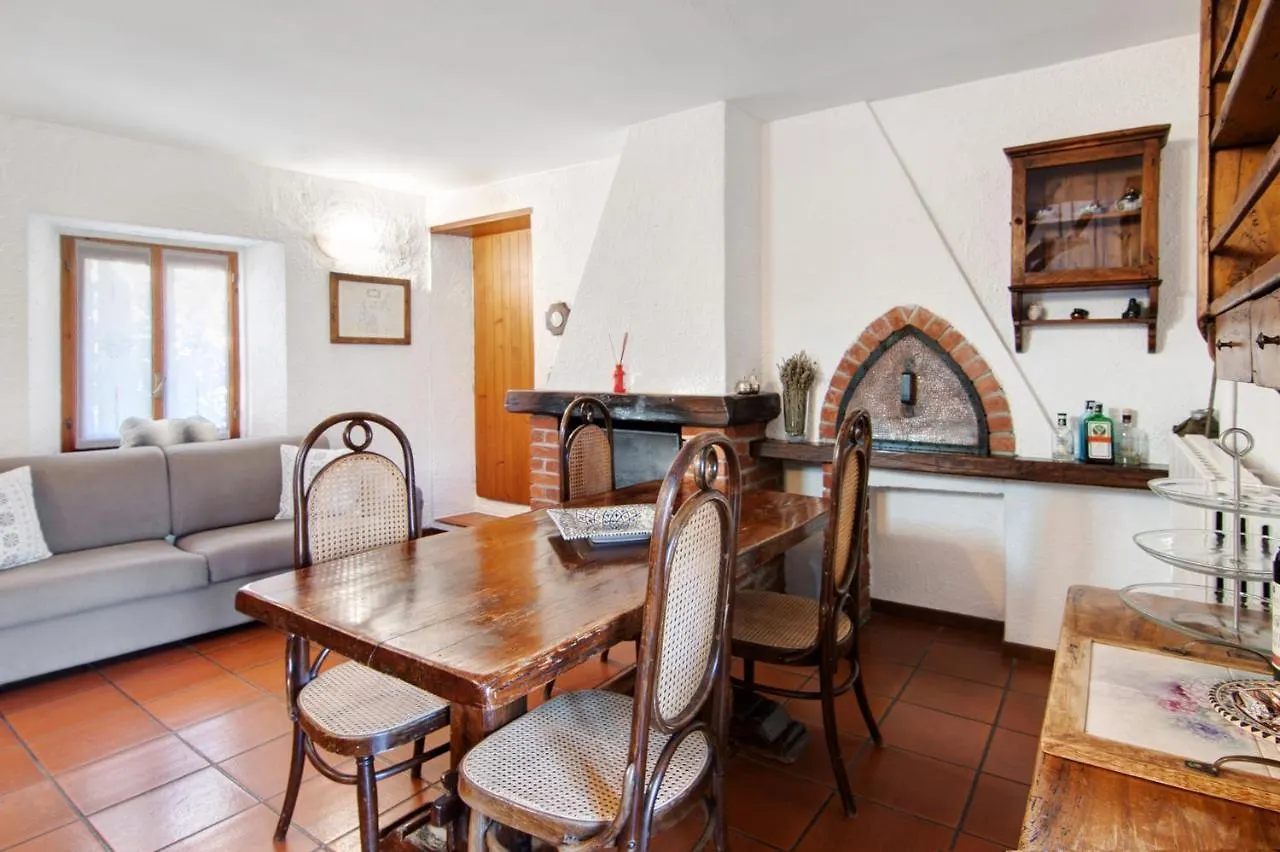 شقة Stone House And Dependance 7 Pers مولترازْيو 0*,
